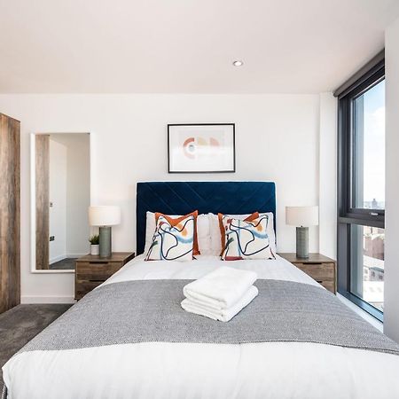 Host & Stay - The Baltic Penthouse 3 Ливърпул Екстериор снимка